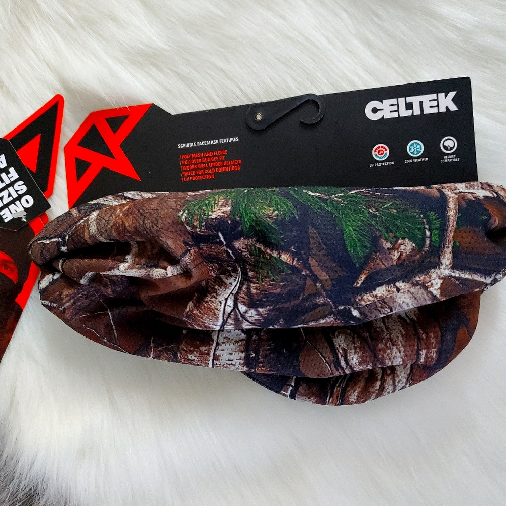 ‼️**5 for $20** RealTree Scribble Face Mask‼️